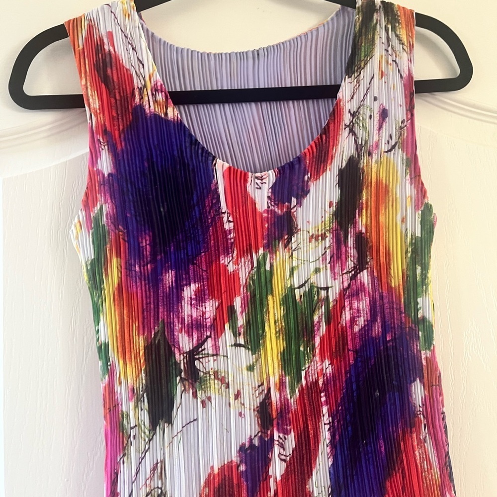 Colorful Floral Midi Dress with Ruffled Cardigan - Picture 3 of 7